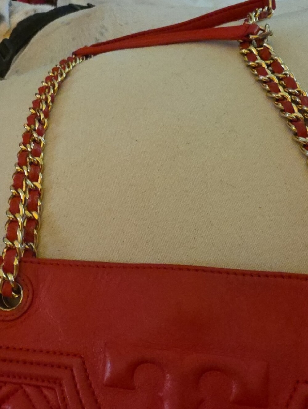 Quilted Red Tote with Diamond Stitch Detail - Picture 4 of 5